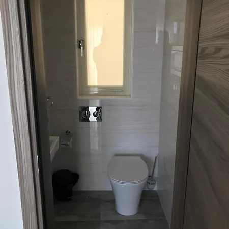 Point - Sir William Reid Apartment