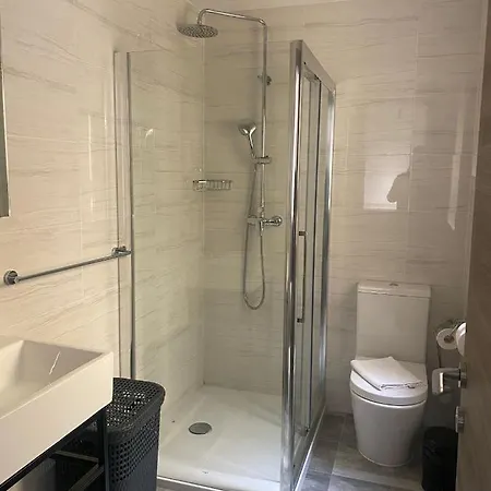 Apartment Let Me Host - Sir William Reid