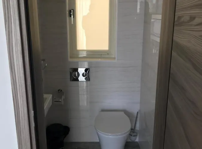 Point - Sir William Reid Apartment